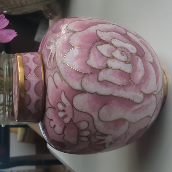 Vintage Pink Floral Cloisonné Vase/Jar - Picture 13 of 17